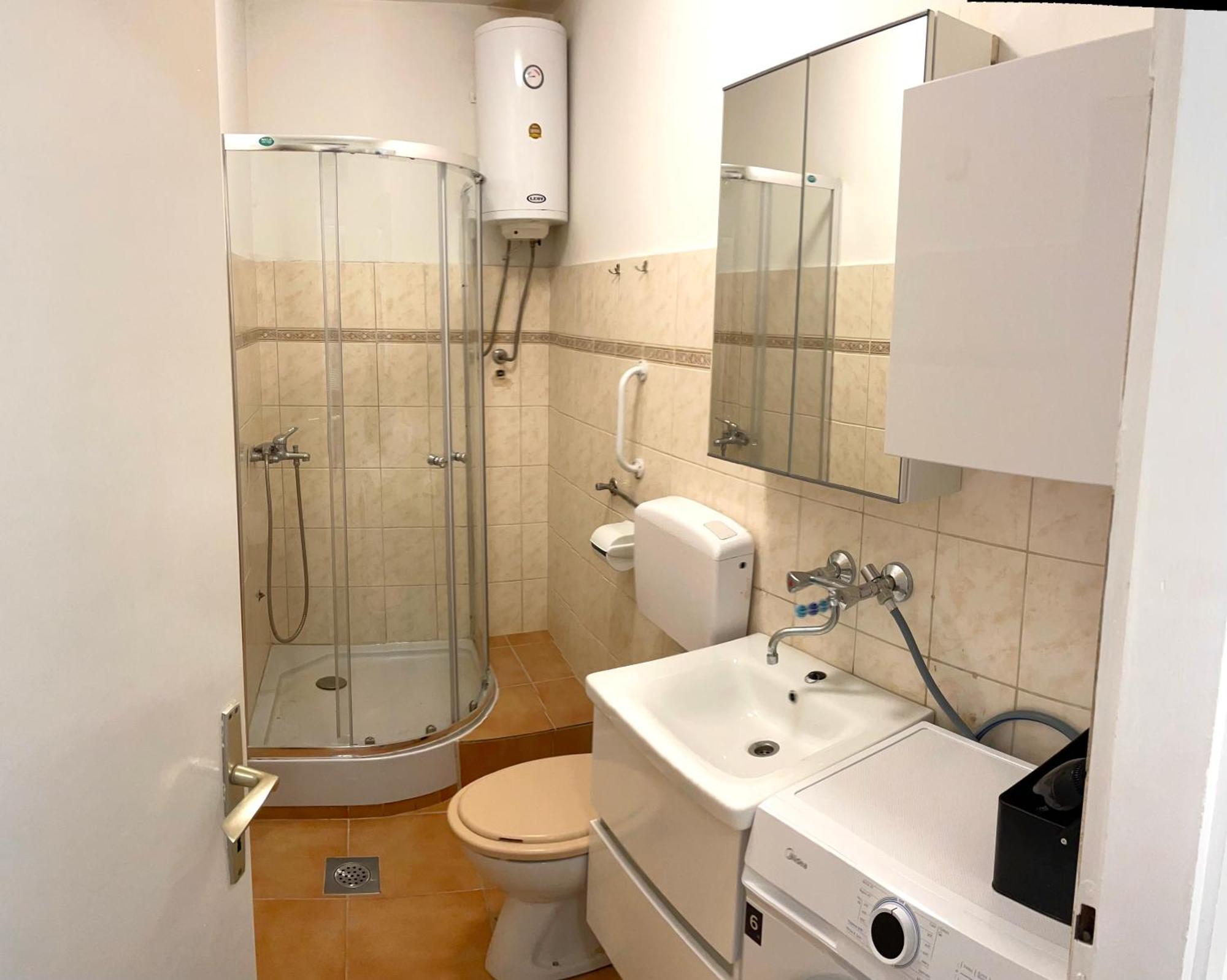 Apartments Derado Supetar Zewnętrze zdjęcie