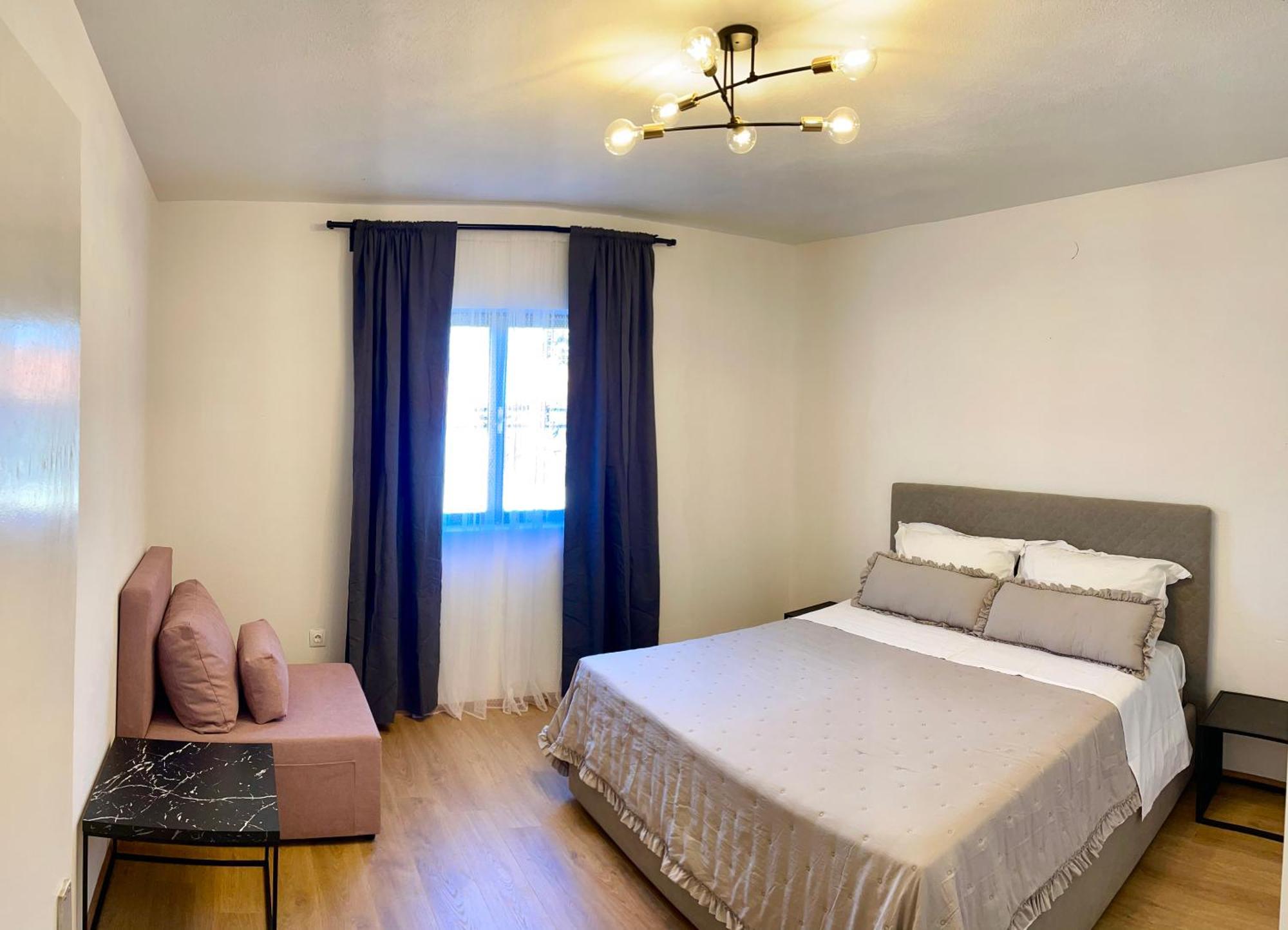 Apartments Derado Supetar Zewnętrze zdjęcie