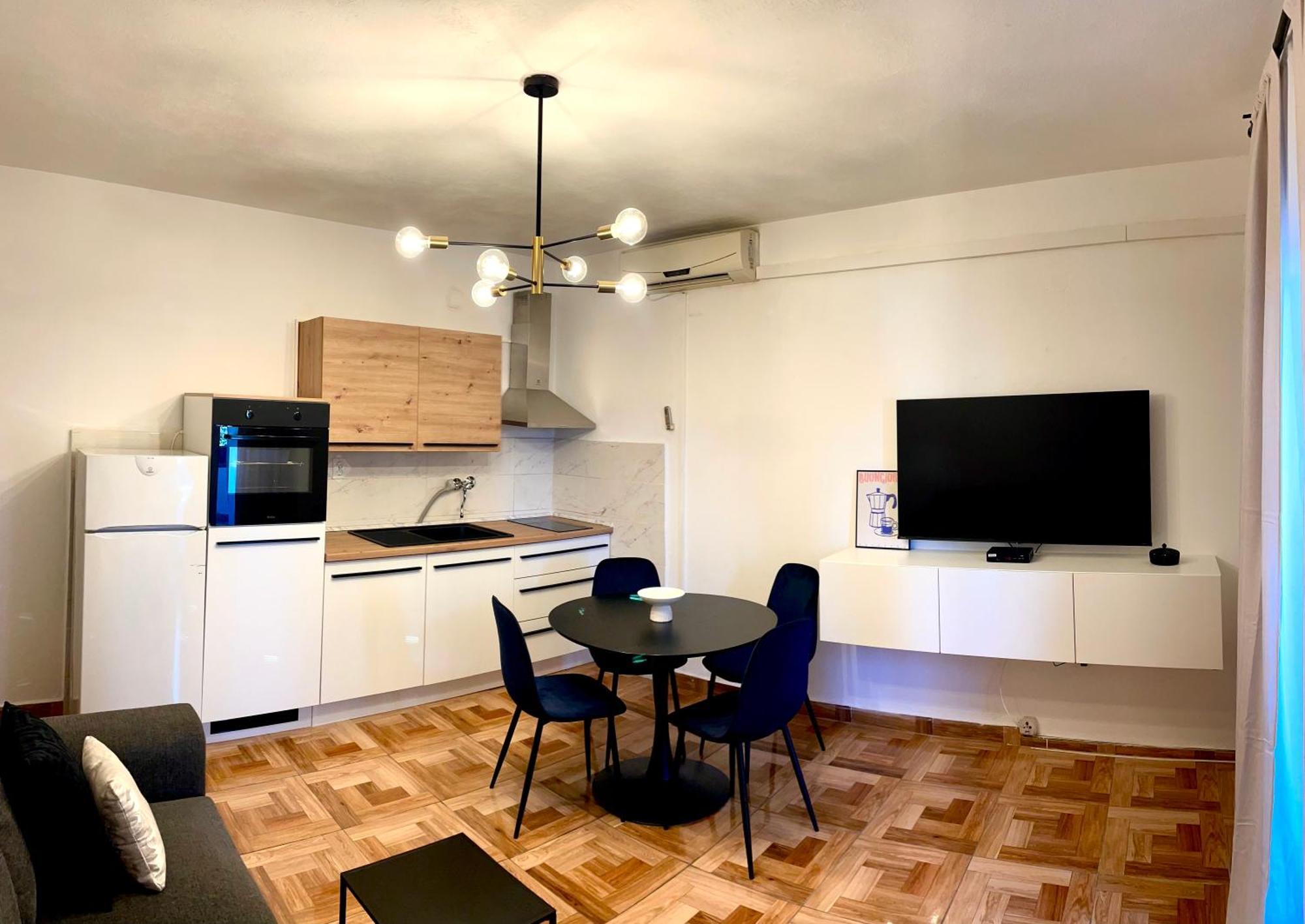 Apartments Derado Supetar Zewnętrze zdjęcie